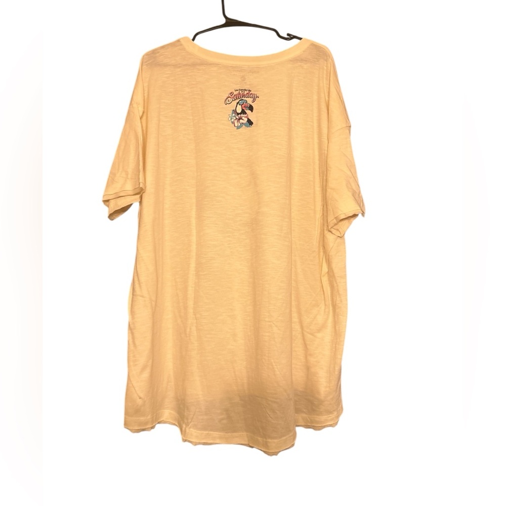 Simply Southern Live everyday like its Saturday Toucan Yellow Tee Size X… - Picture 3 of 3
